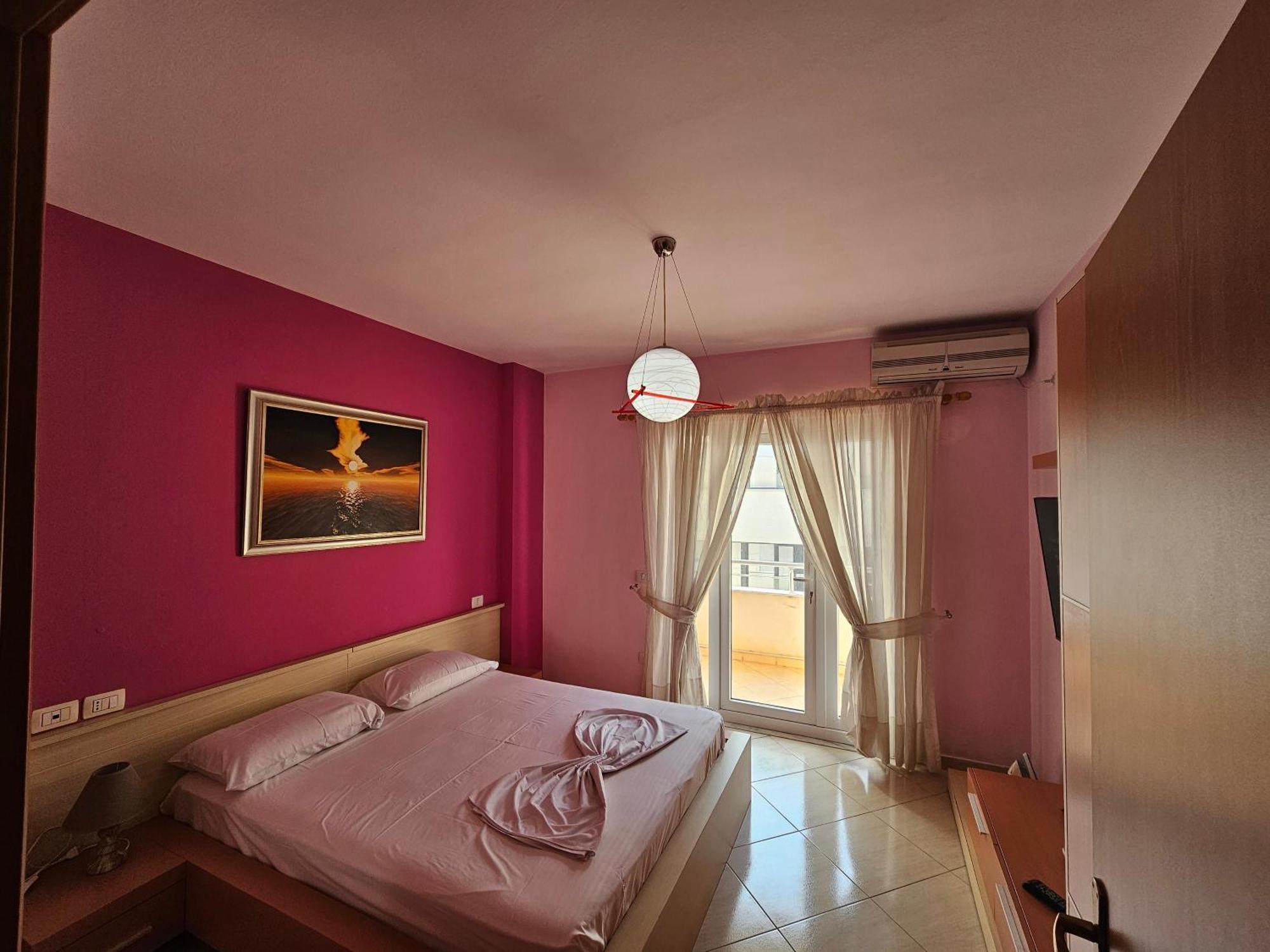 Bral Apartments 8 Two-Bedroom Beachfront Durres Exterior photo